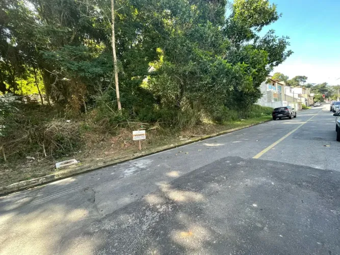 Jardim Vitória - Excelente Terreno c/ 200 m² (10 x 20) - Rua Sem Saída!!!