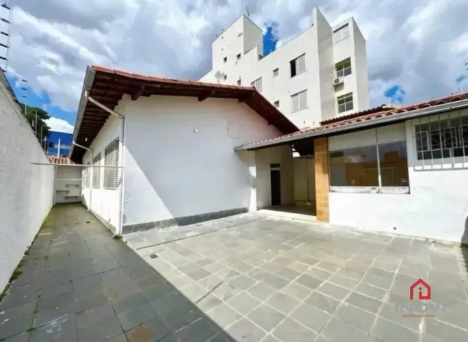 Casa para aluguel, 4 quartos, 1 suíte, 4 vagas, Ouro Preto - Belo Horizonte/MG