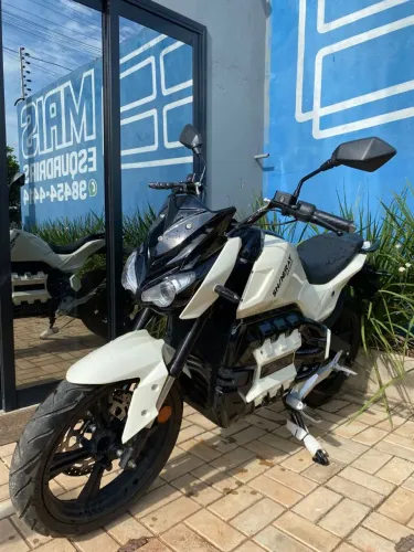 Moto 100%?elétrica modelo exclusivo