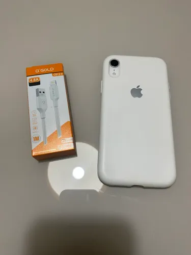 iPhone XR - 128g
