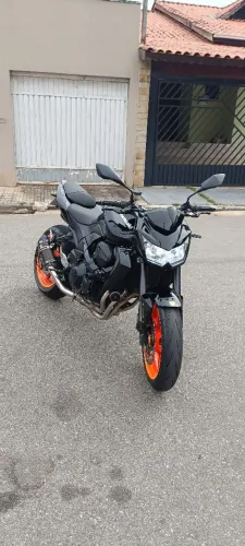 Kawasaki Z750 ABS