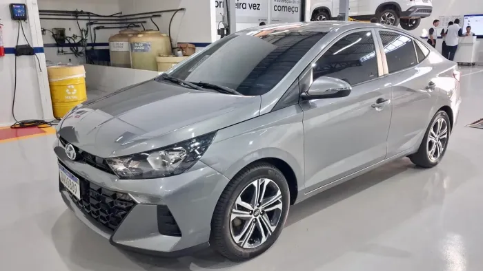 Hyundai HB20S Comfort Plus 1.0 TB Flex 12V AUT 2024
