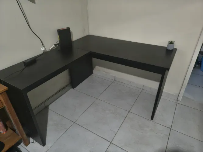 Mesa Bancada em L