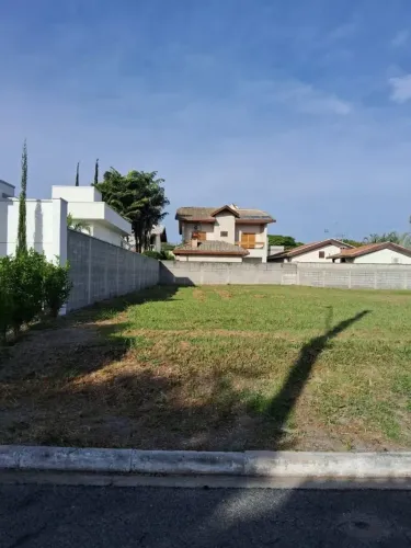 Terreno à venda, 360 m² por R$ 400.000,00 - Estiva - Taubaté/SP