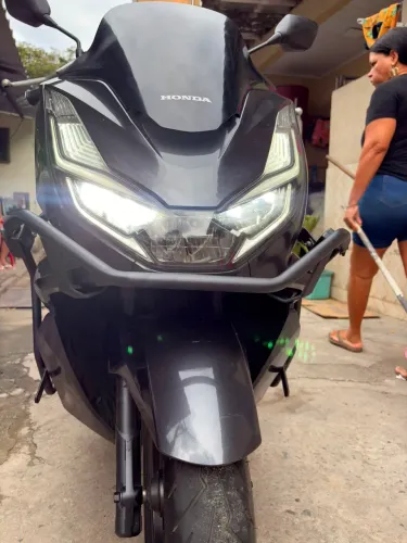 Vendo Honda PCX 160 