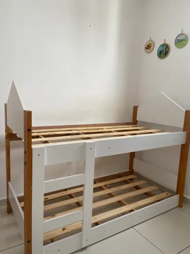 Beliche infantil montessori - acompanha um colchão