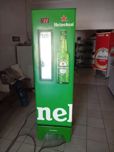 Cervejeira bem conservado