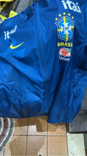 Corta vento seleção Brasileira Nike  original sem uso