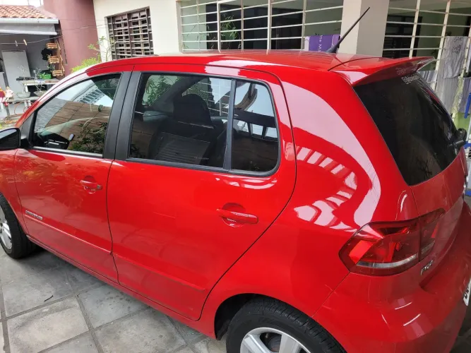 Volkswagen Fox Comfortline 1.6 Flex 8V 5P 2016