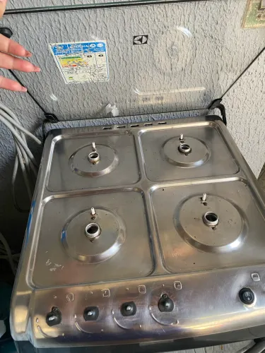 Fogão funcionando tudo perfeitamente 