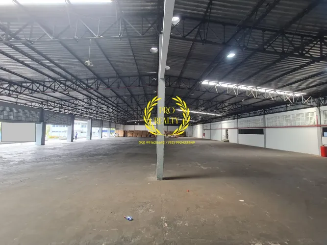 Galpão 2500m²/ Distrito Industrial/ via principal/ habite-se e avcb/ amplo pátio.