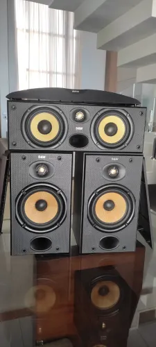 Caixas B&W - Mod.601 e Central CC6 - Trio de caixas frontais Inglesas