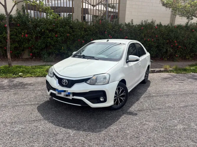 Toyota Etios Platinum Sed. 1.5 Flex 16V 4P Aut. 2018
