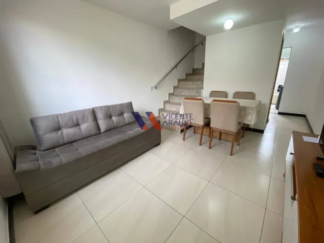 Casa em condomínio - 2 quartos - 1 vaga - Bandeirinhas - Betim/MG