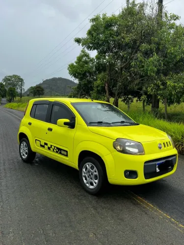 Fiat Uno Vivace/rua 1.0 EVO Fire Flex 8V 5P 2011