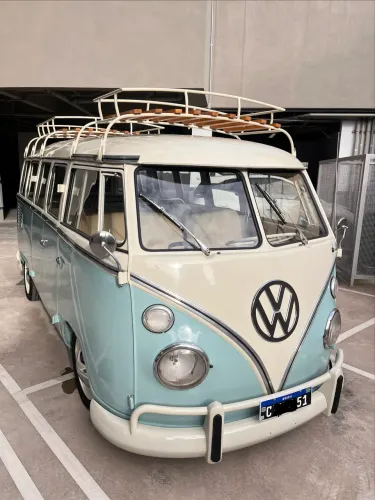 Volkswagen Kombi Standard/ Luxo/ Serie Prata 1976