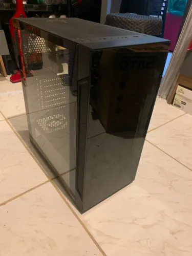 Gabinete ATX de PC Usado - Bom Estado e Bem Conservado
