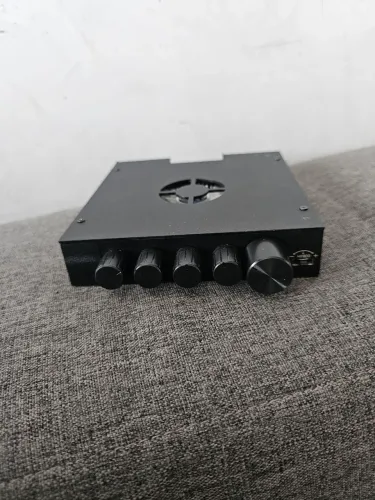 Fonte ZK-WT21 2.1ch / 160w x2 + 220w Subwoofer