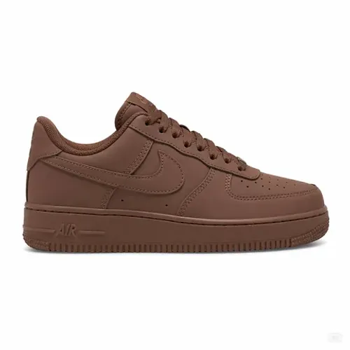 Tênis Nike Air Force 1 Low Streetwear 