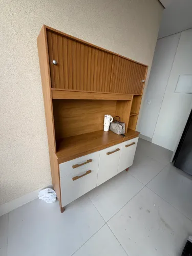 Armário semi novo