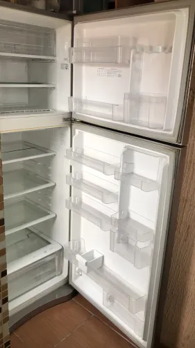 Geladeira p/conserto 