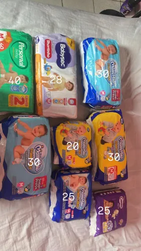 Vendo fraldas M (melhores marcas)