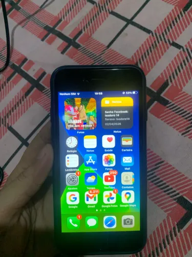 Vende-se iPhone 6s acompanha caixa