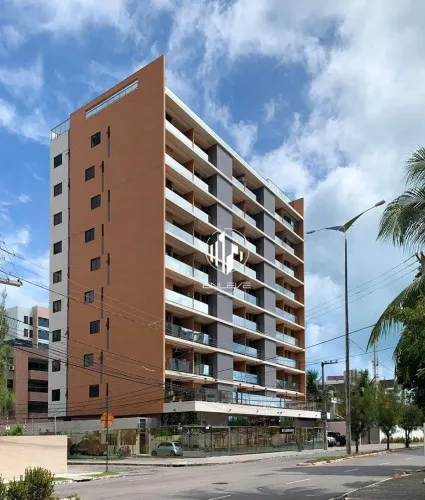 Apartamento com 03 suítes à apenas 250m do mar no Jardim Oceania