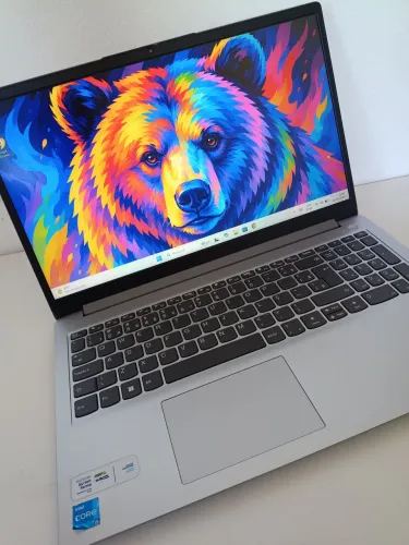 Notebook Lenovo i5 8GB em ótimo estado