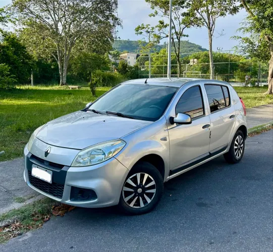 Renault Sandero Expression Hi-flex 1.0 16V 5P 2012