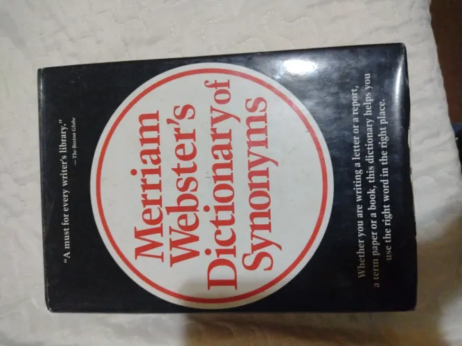 Dicionário Merriam Webster
