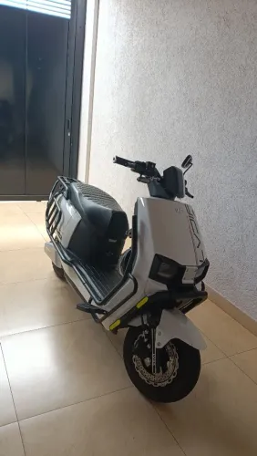 Moto elétrica 