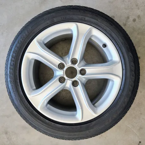 Jogo de Rodas Original Audi A4/A5 R 17 + Jogo de Pneus 225/50 R17 - 75% de Borracha<br>