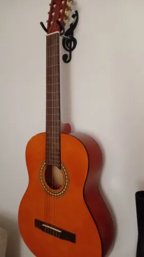 Violão seme nova 