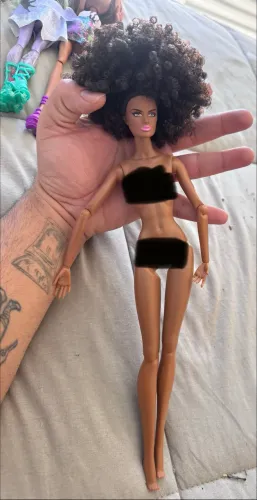 Boneca estilo Barbie para custom