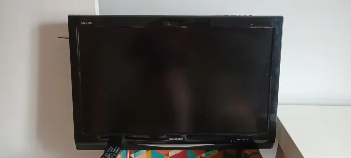 Vendo TV Sharp 32 polegadas