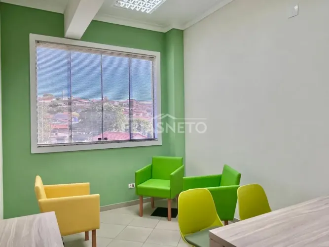 Sala com banheiro para manicure, esteticista, dsigner sombrancelha