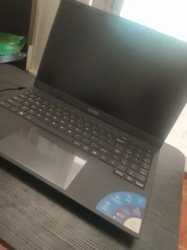 Vendo notebook com menos de 5 meses de uso totalmente sem marcas de uso