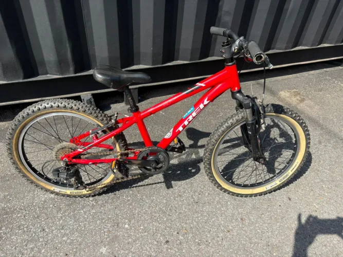 Bike Trek Precaliber 20