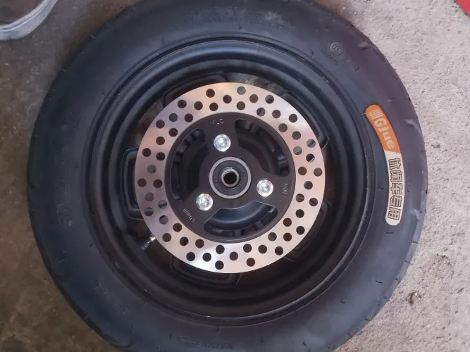 Roda completa Scooter 3.00/10