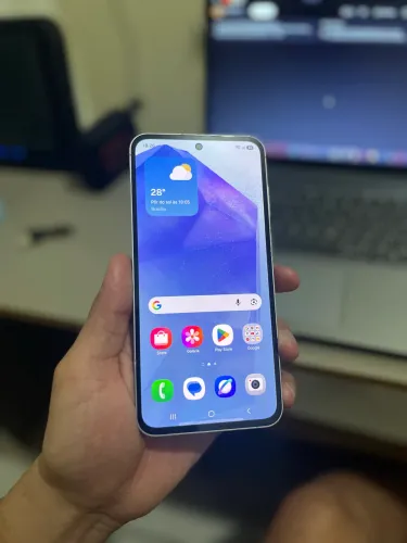 Samsung A55 5G - 256GB & 8GB RAM
