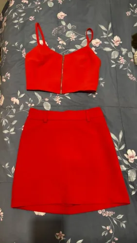 Conjunto Vermelho P