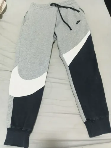 Calça moleton nike original