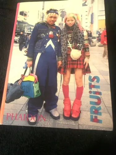 Livro fruits magazine