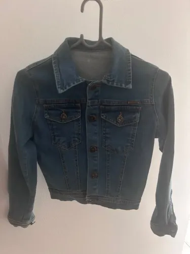 Jaqueta Jeans Clara bem quentinha
