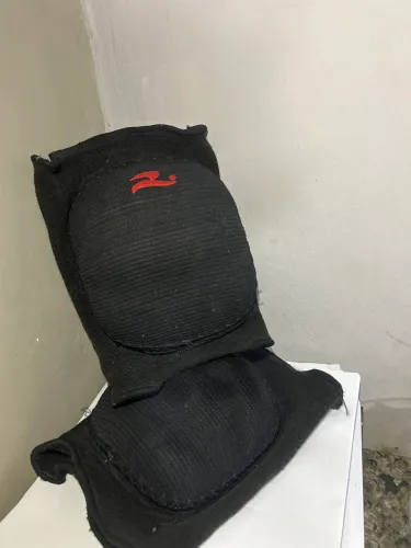 Joelheiras realtex 