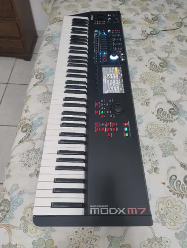 Teclado MODX M7