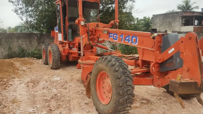 Motoniveladora FG 140