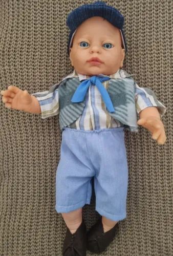 Boneco antigo (menino)