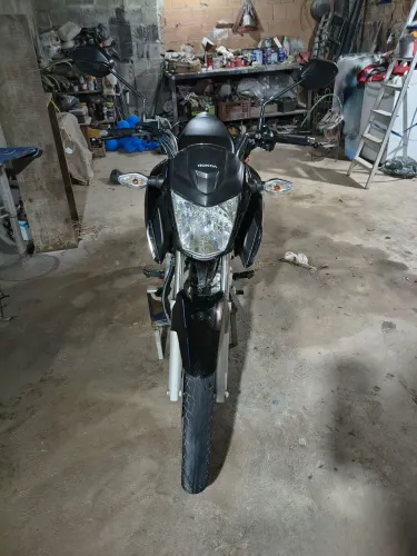 Cg Fan 160, pouco km rodados